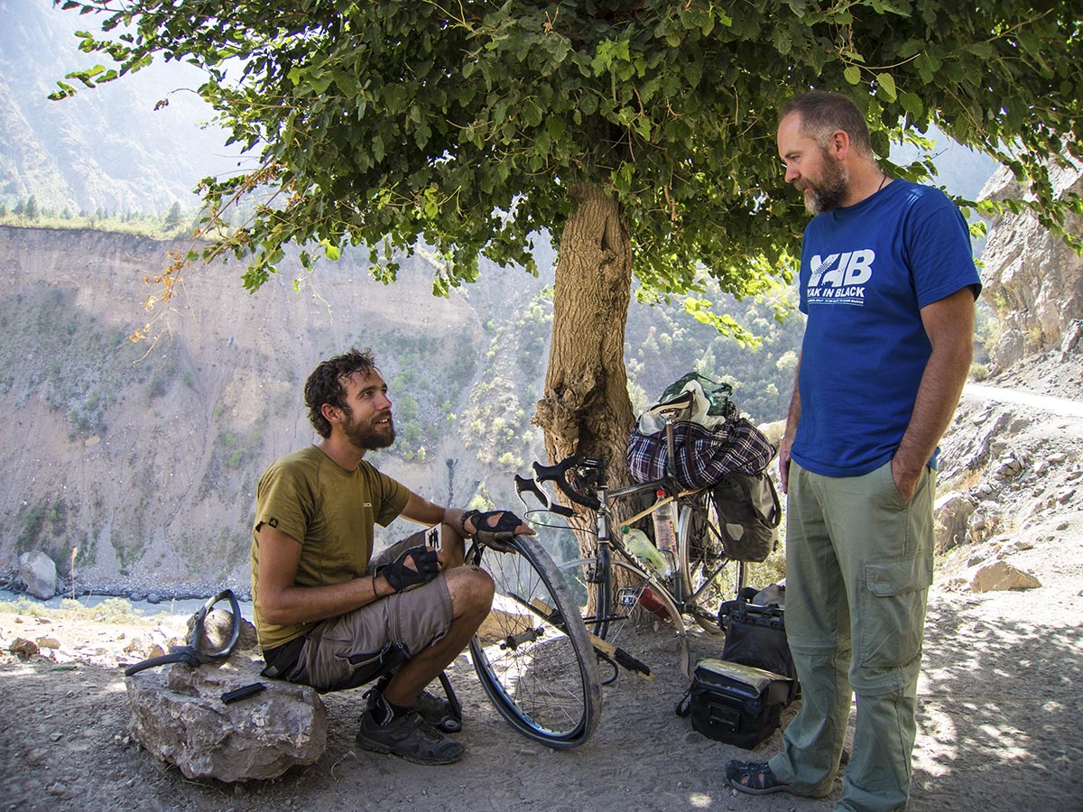 David cycling the Pamir Highway